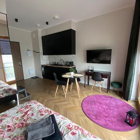 Apartament Nadmotlawie Estate Black Danzica Esterno foto