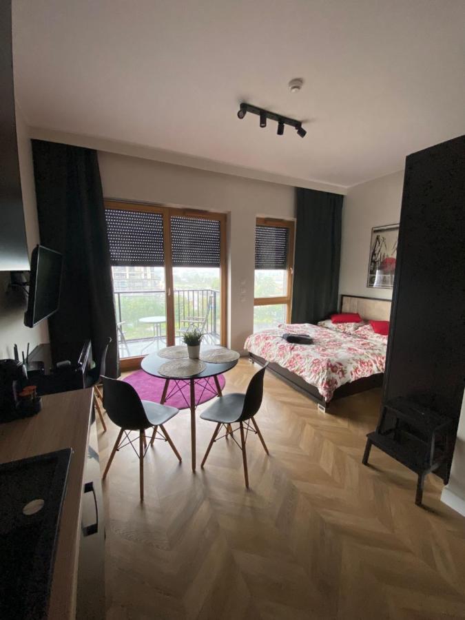 Apartament Nadmotlawie Estate Black Danzica Esterno foto